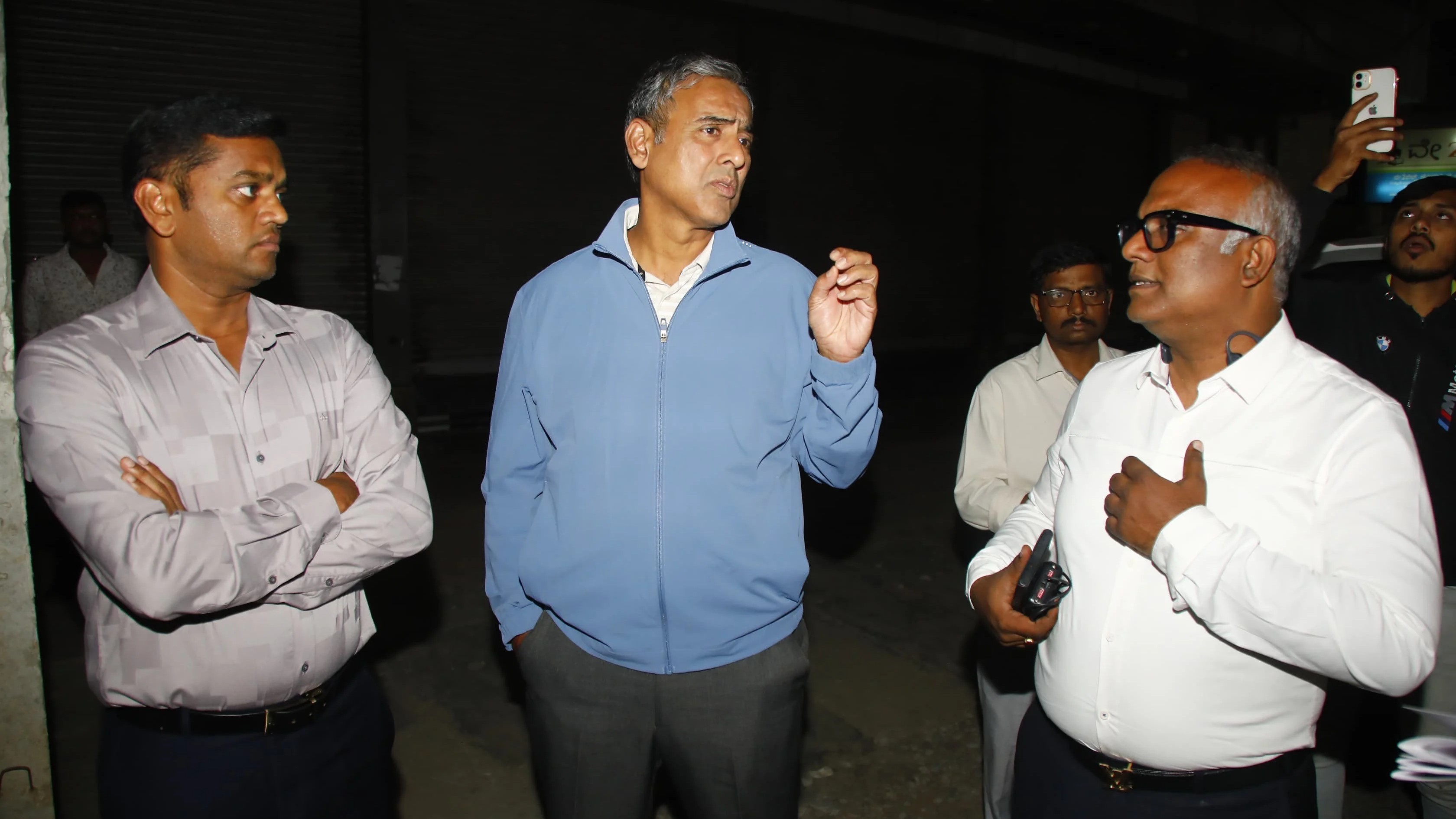 Greater Bengaluru Authority chief inspects white-topping works 