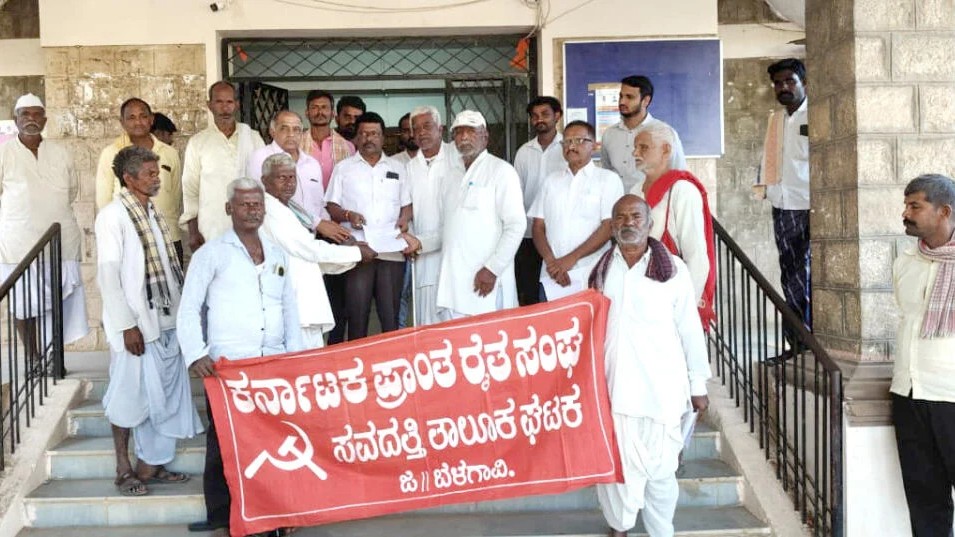 Marketing fed directed to purchase 10 lakh tonnes of maize: CM Siddaramaiah 