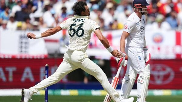 Ashes 2025 | Starc, Boland rattle England as Australia mount day two comeback