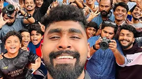 Hanan Shaah's concert stopped in Kasaragod after overcrowding triggers chaos