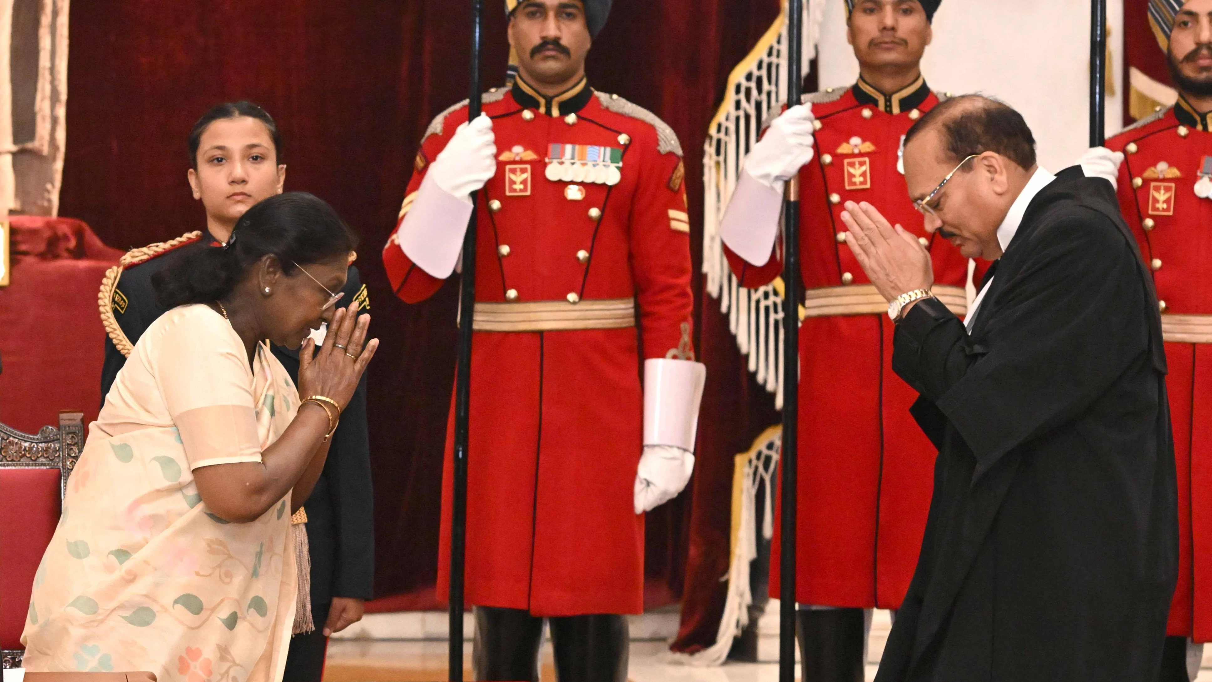 Justice Surya Kant takes oath; Rahul skips event, PM Modi, Amit Shah attend ceremony 