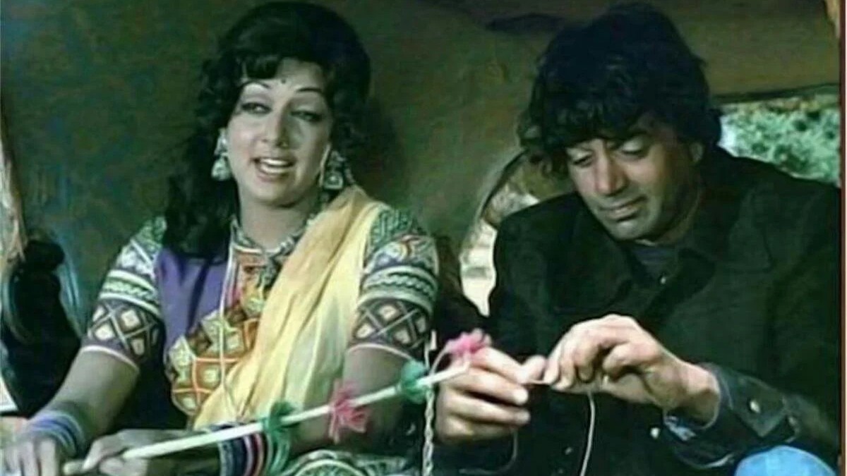 'Basanti, in kutto ke samne mat nachna': Dharmendra’s dialogues still resonate