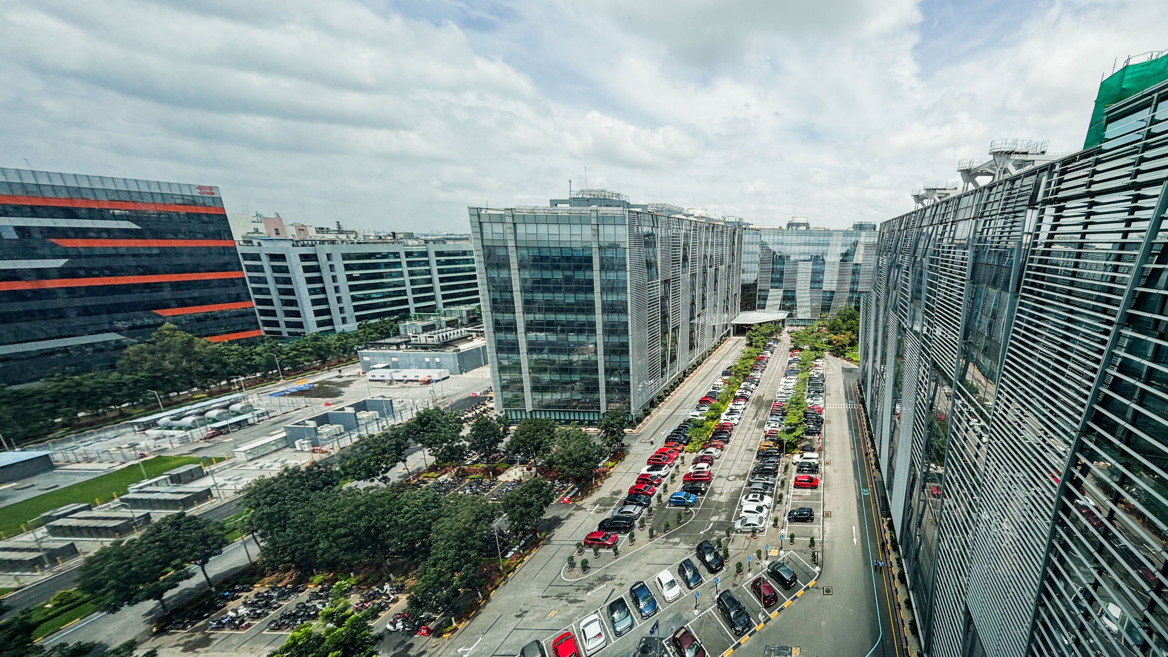 Bengaluru's misplaced love for glass walls