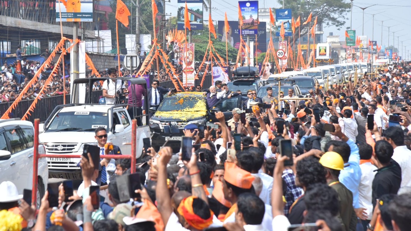 PM Modi holds roadshow in Udupi