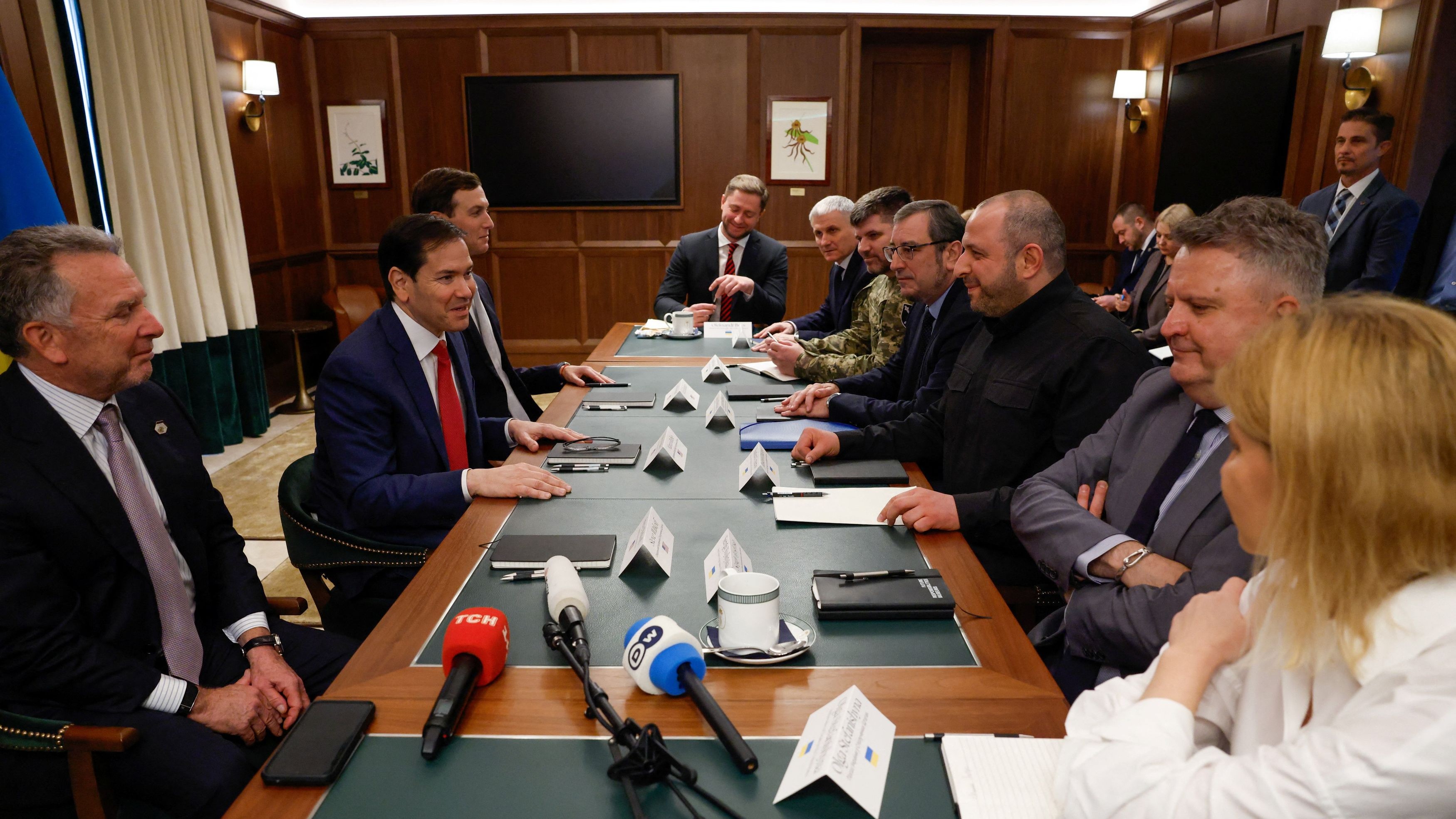 Kyiv says US peace talks off to 'good start' in 'warm atmosphere'