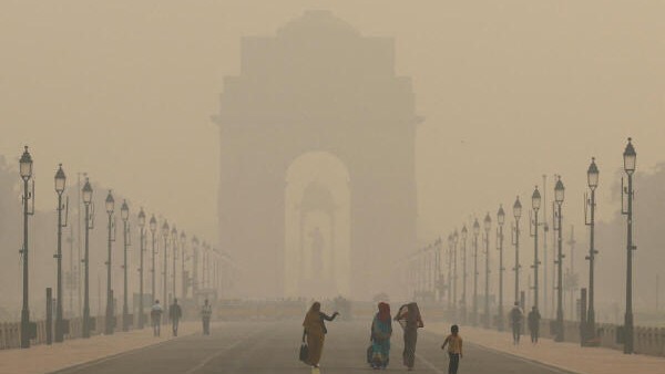 Delhi's air quality 'very poor' with AQI at 342