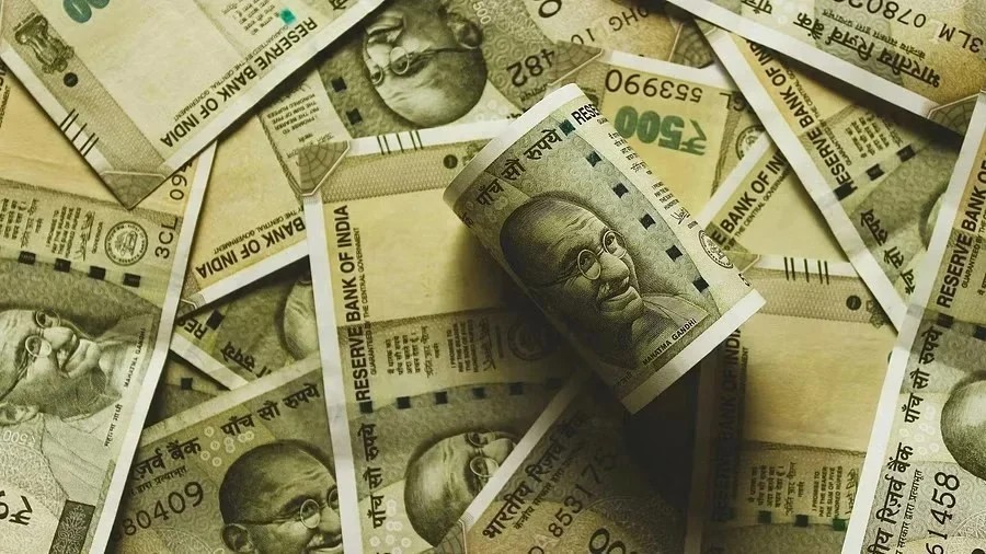 Rupee rises 22 paise to 89.45 against US dollar in early trade