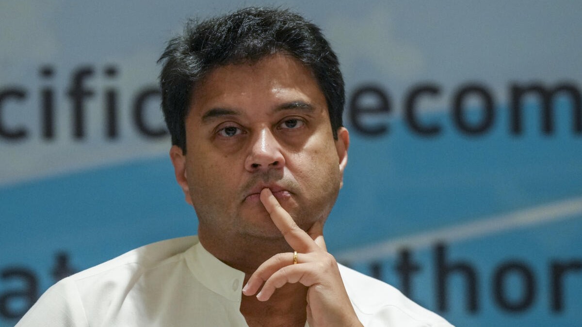 'Na snooping sambhav hai, na snooping hoga': Scindia in Lok Sabha amid criticism over Sanchar Saathi app