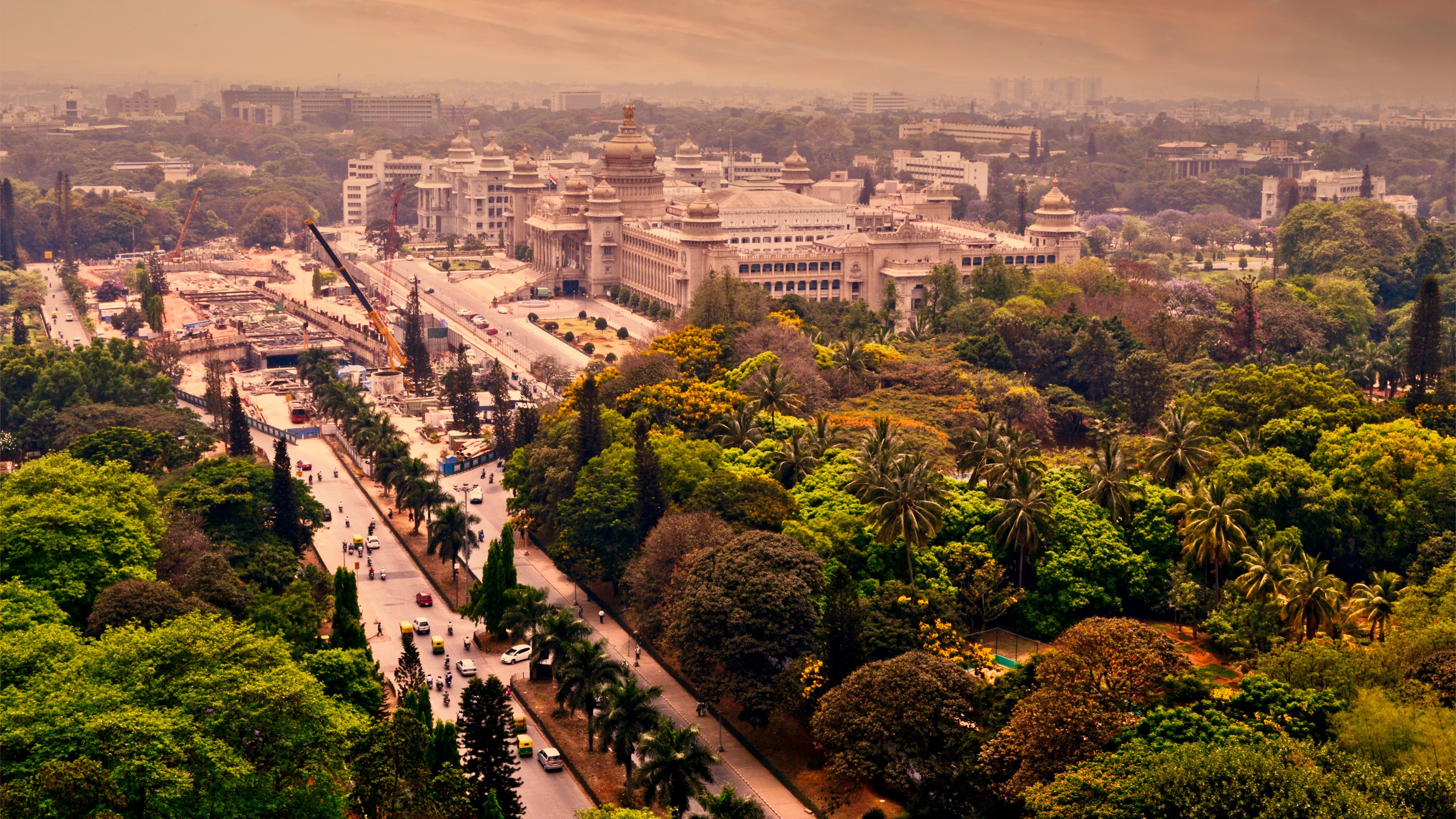 One city, multiple plans, utter chaos