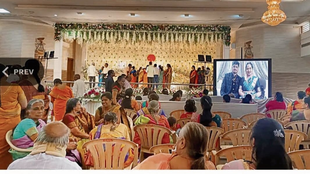 No flights: Newlywed attend reception virtually in Karnataka's Hubbali