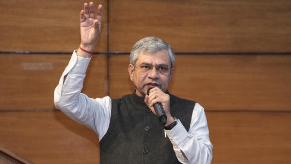 Lower berth to senior citizens : Railway minister Ashwini Vaishnaw 