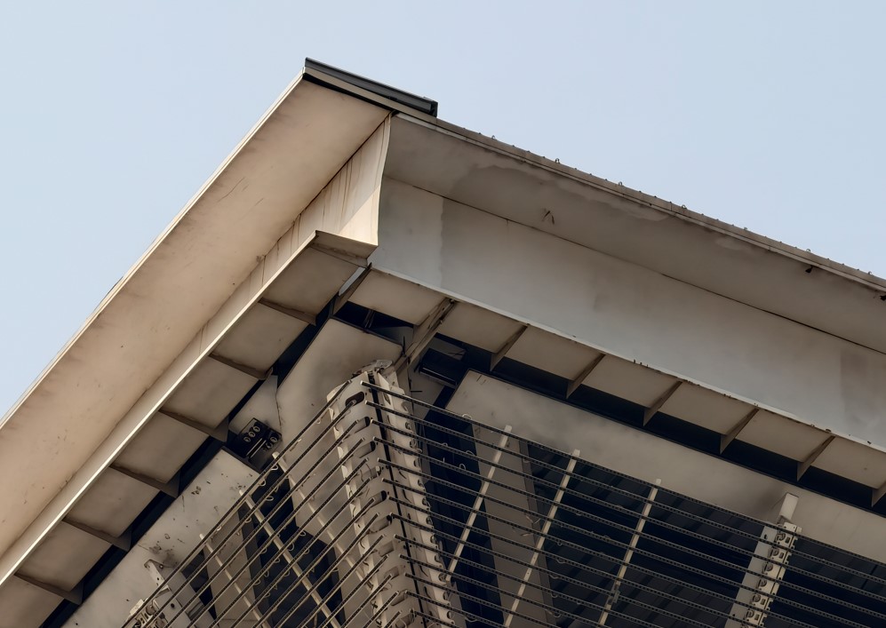 Vivo X300 Pro camera sample with 50X zoom.