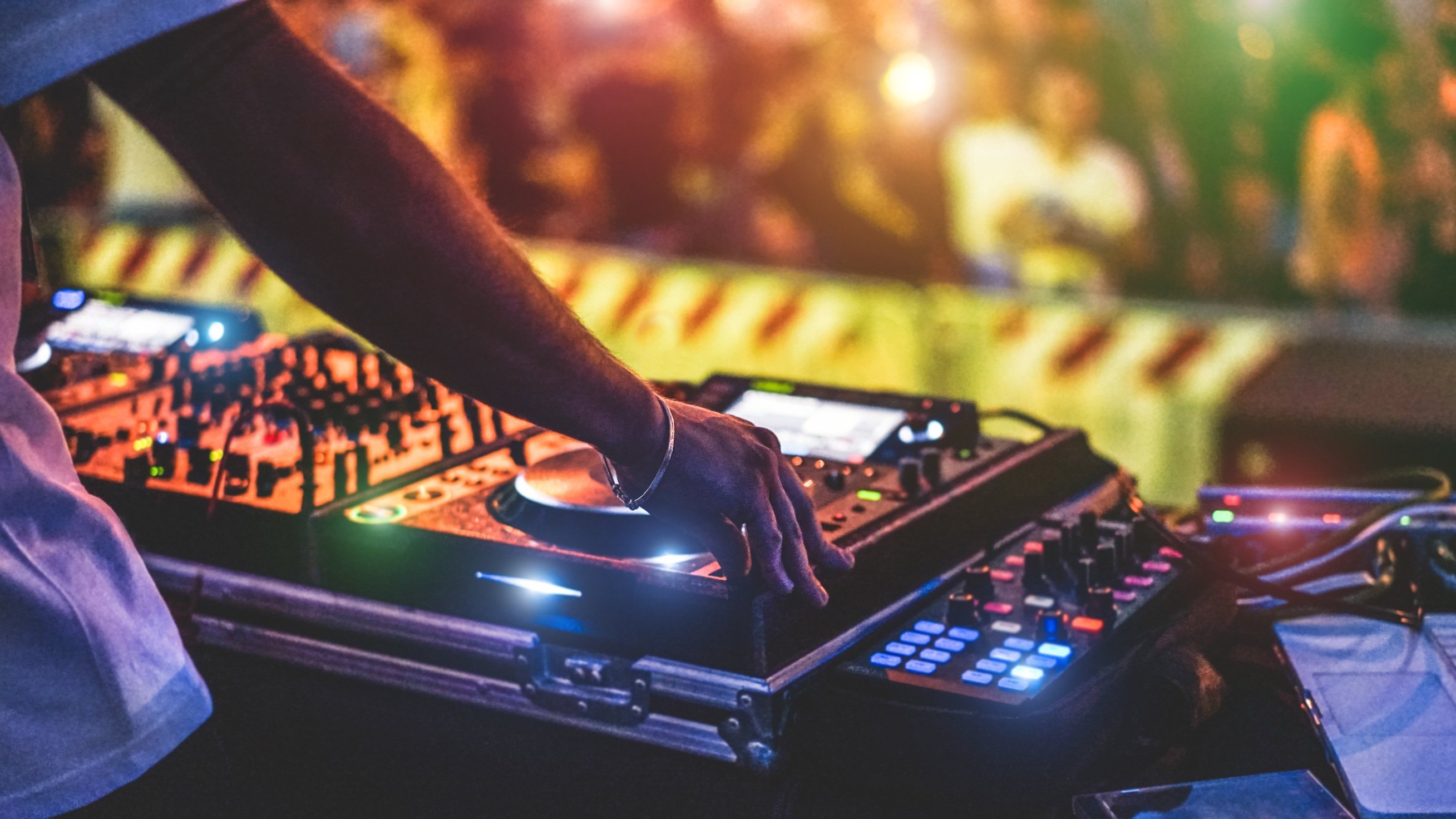 Angered over shutdown of DJ music, youth mows down 3 at wedding party in Uttar Pradesh