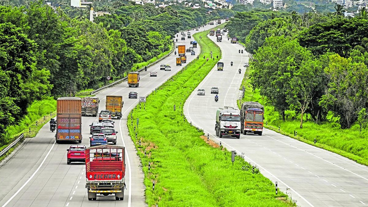 Karnataka govt engages legal experts on NICE projects 