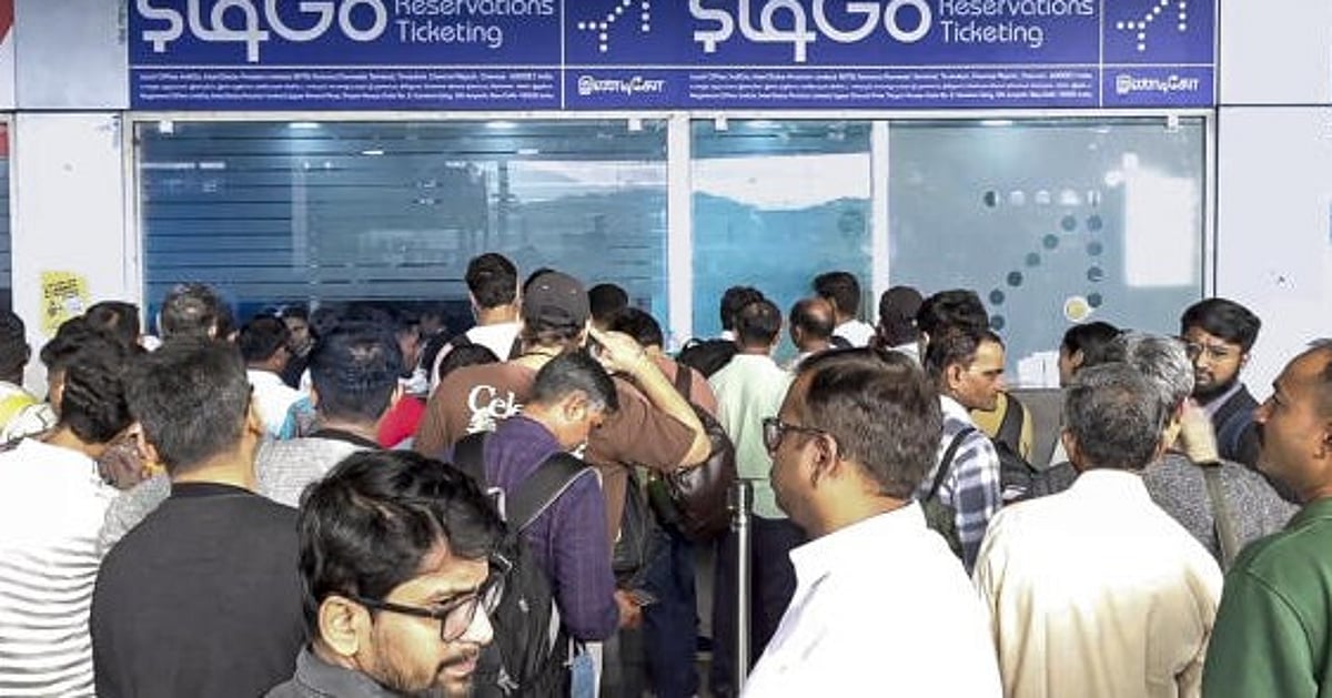 How is IndiGo still selling tickets even after cancelling 1,000 of its flights? How is IndiGo still selling tickets even after cancelling 1,000 of its flights?