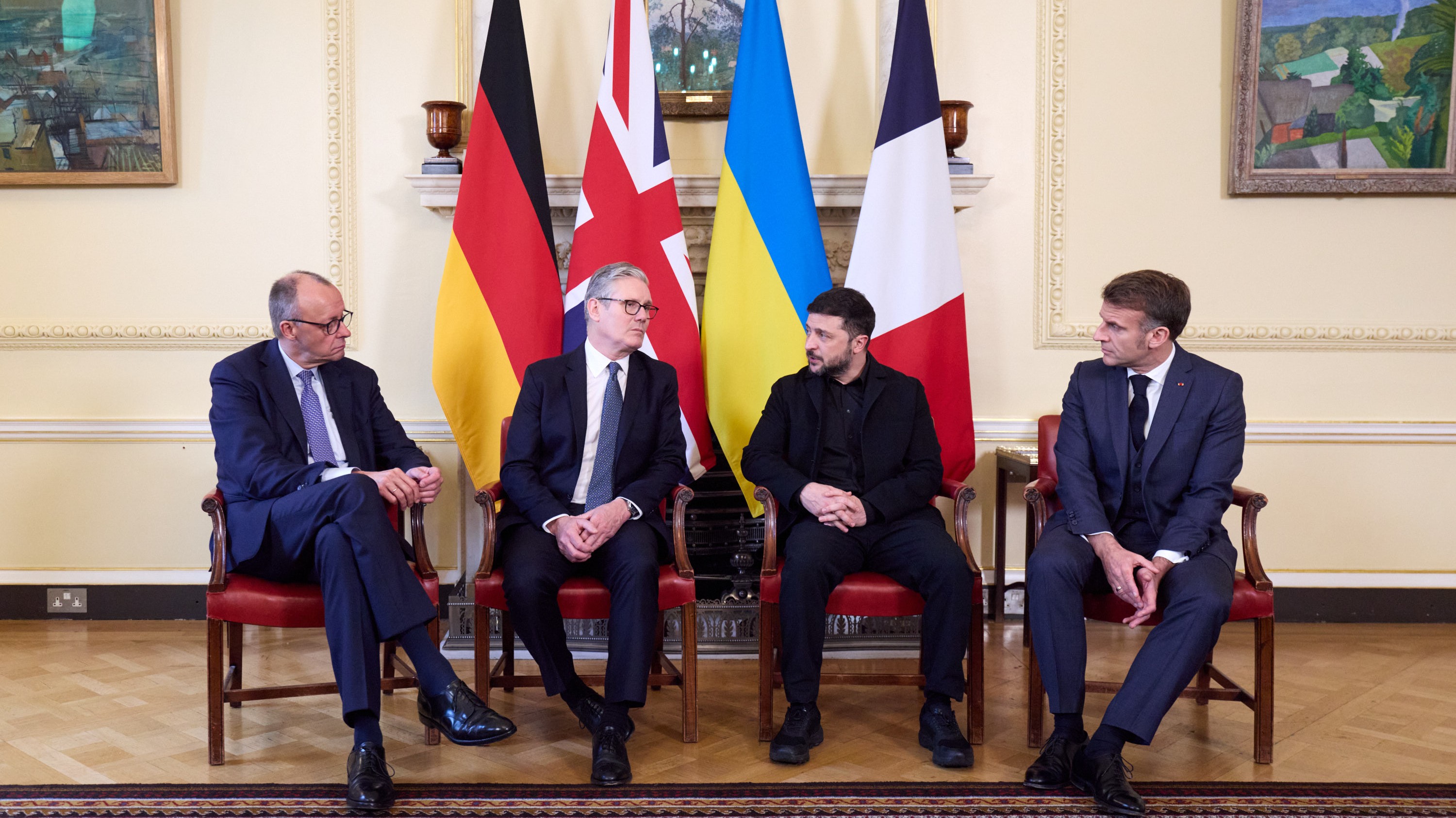 Zelenskyy meets with European leaders as peace talks drag on