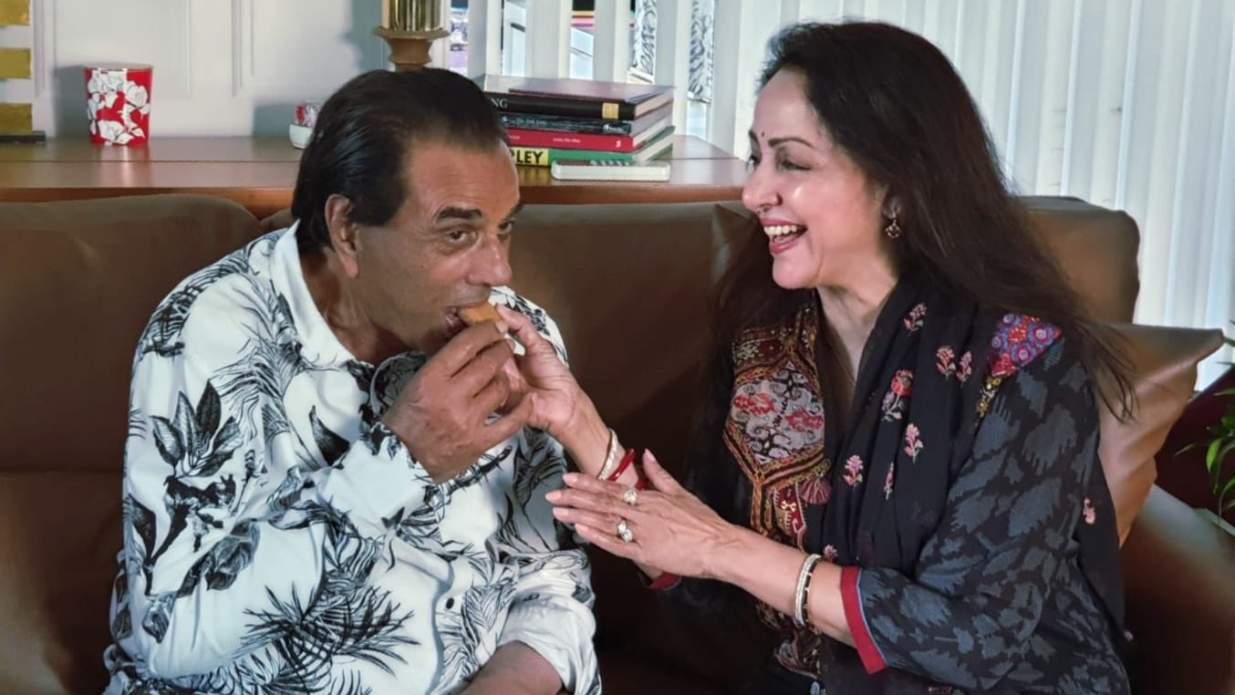 'Happy birthday my dear heart': Hema Malini remembers Dharmendra on his 90th birth anniversary