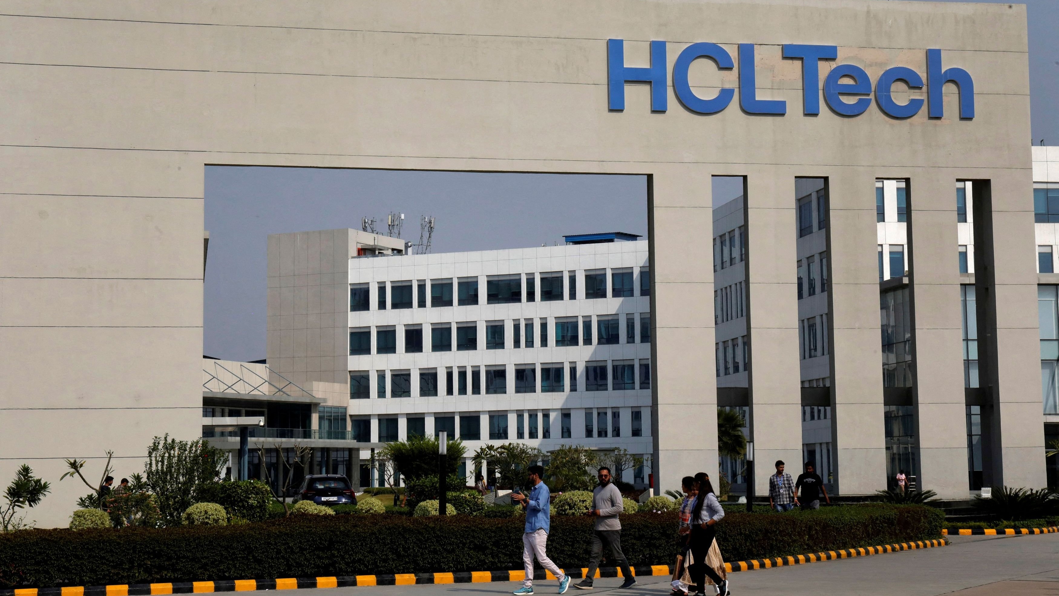 HCLTech partners with Dolphin Semiconductor to co-develop energy-efficient chips