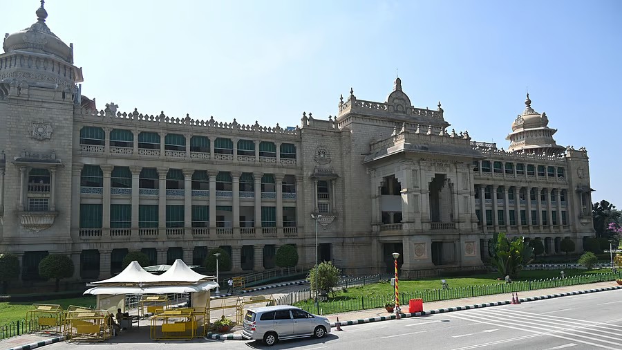 BJP plans to lay siege to Suvarna Soudha on December 9