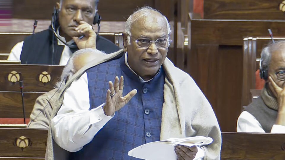 'Decision to use first two stanzas of Vande Mataram was not of Nehru alone': Mallikarjun Kharge