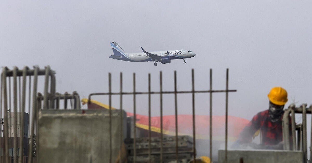 After DGCA, govt cuts IndiGo's flight schedule by 10%