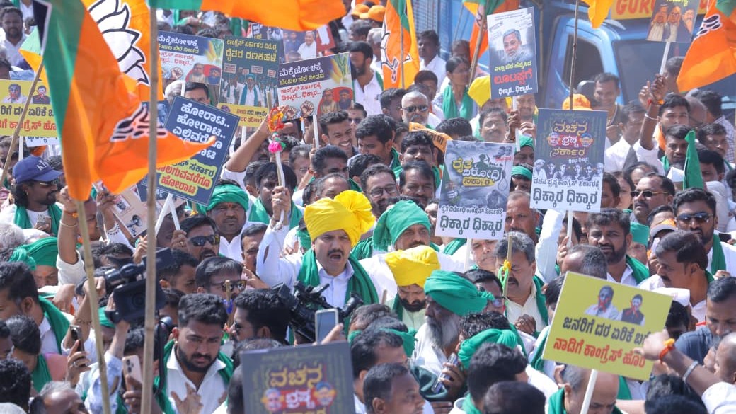 BJP leaders, farmers detained during march to Suvarna Vidhana Soudha 