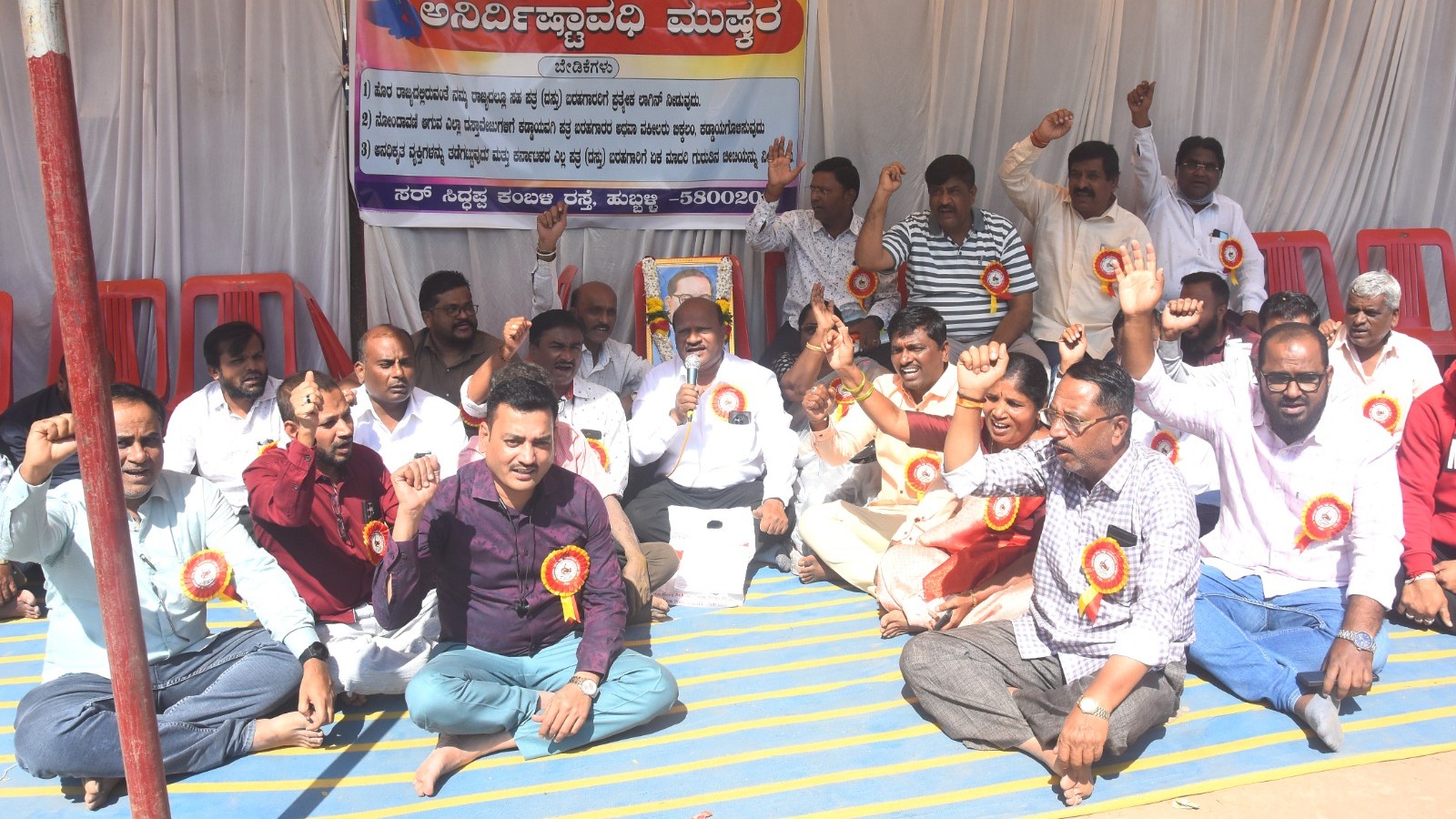 Karnataka: Bond writers to protest at Suvarna Vidhan Soudha on December 16 opposing Kaveri-3