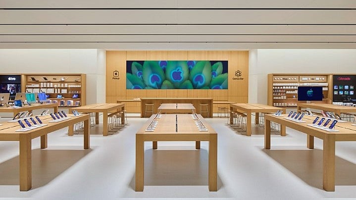 Apple Noida opens doors to customers, its fifth outlet in India