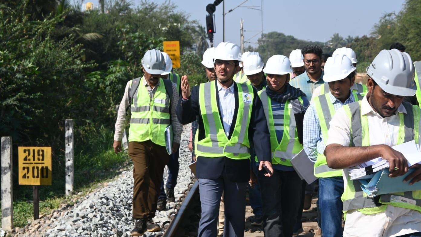 K-RIDE MD inspects alignment of double-decker project in Karnataka's Mathikere