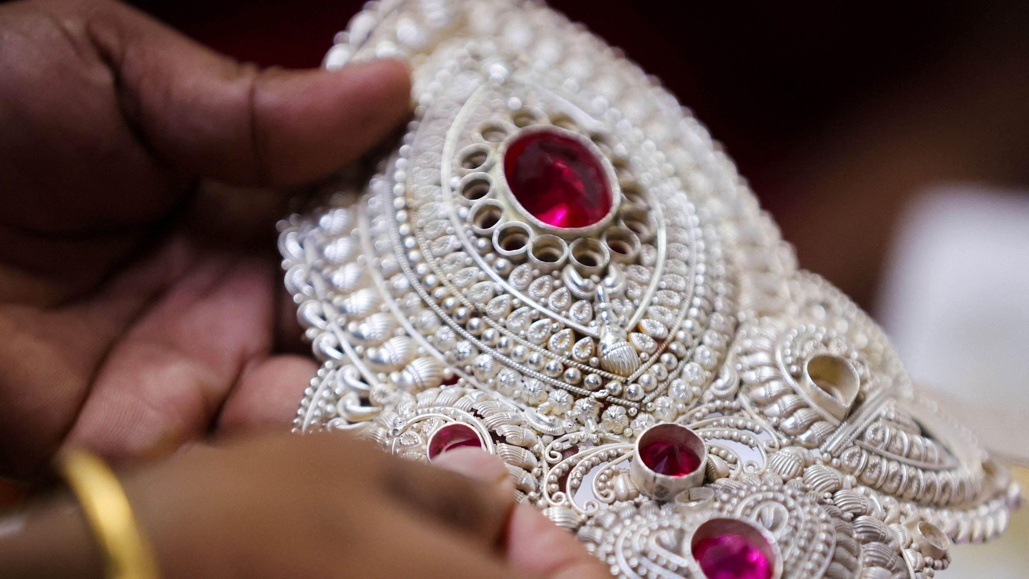 Silver soars Rs 5,100 to hit new peak of Rs 1.99 lakh/kg in Delhi markets