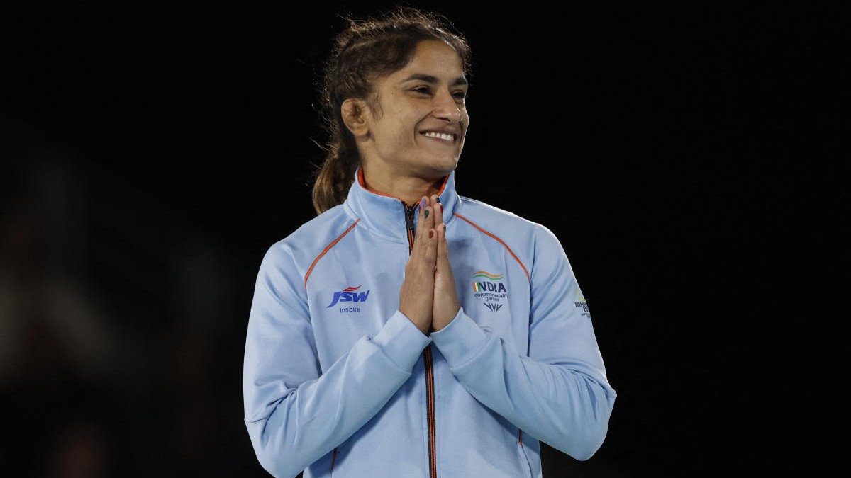 Vinesh Phogat returns to the mat with an eye on Los Angeles Olympics