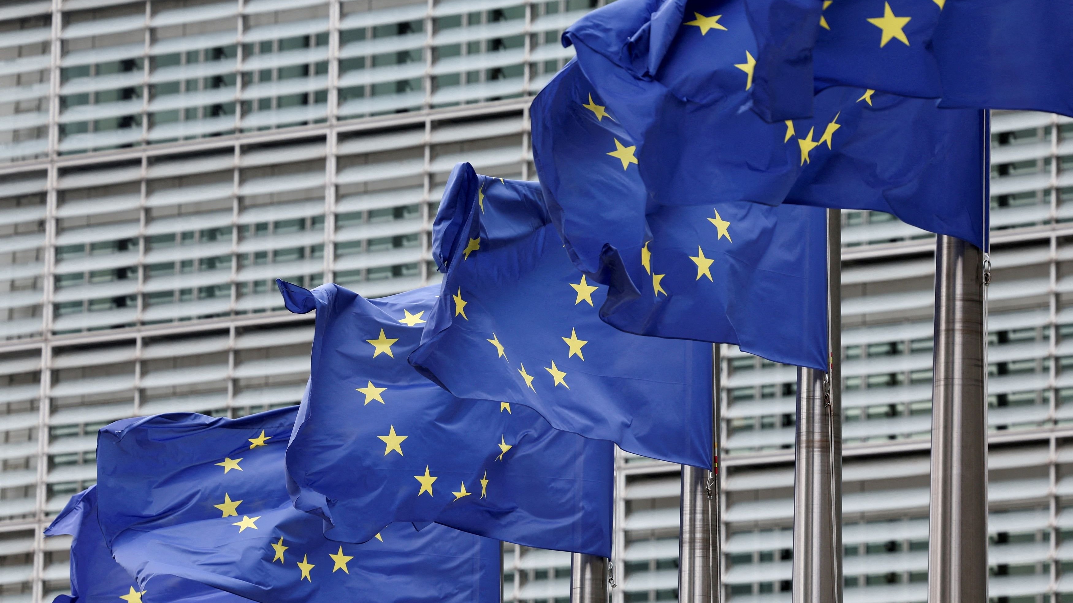 EU set to indefinitely freeze Russian assets, removing obstacle to Ukraine loan