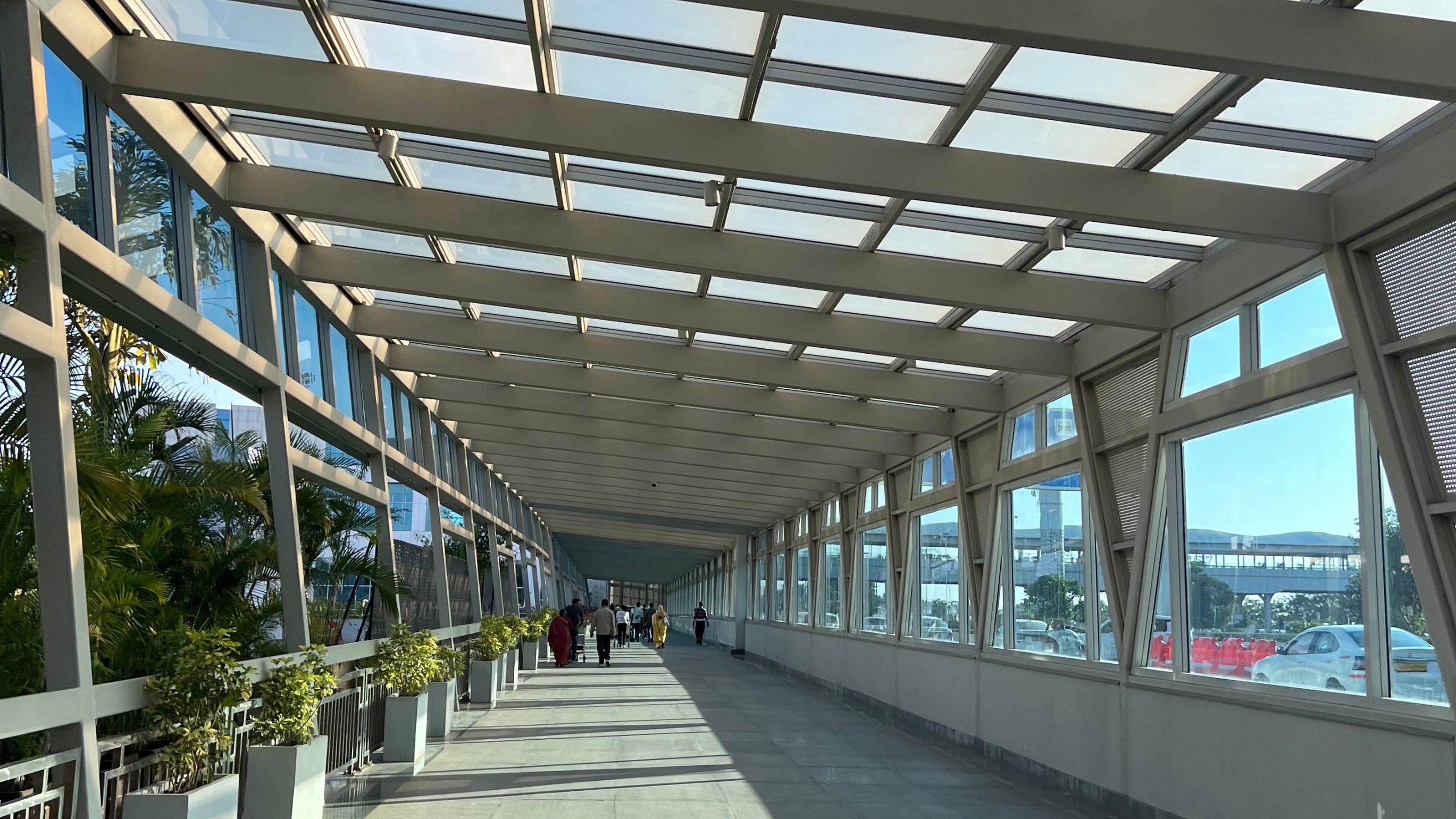 Teething troubles mar Day 1 of overstay charges at Bengaluru airport T1