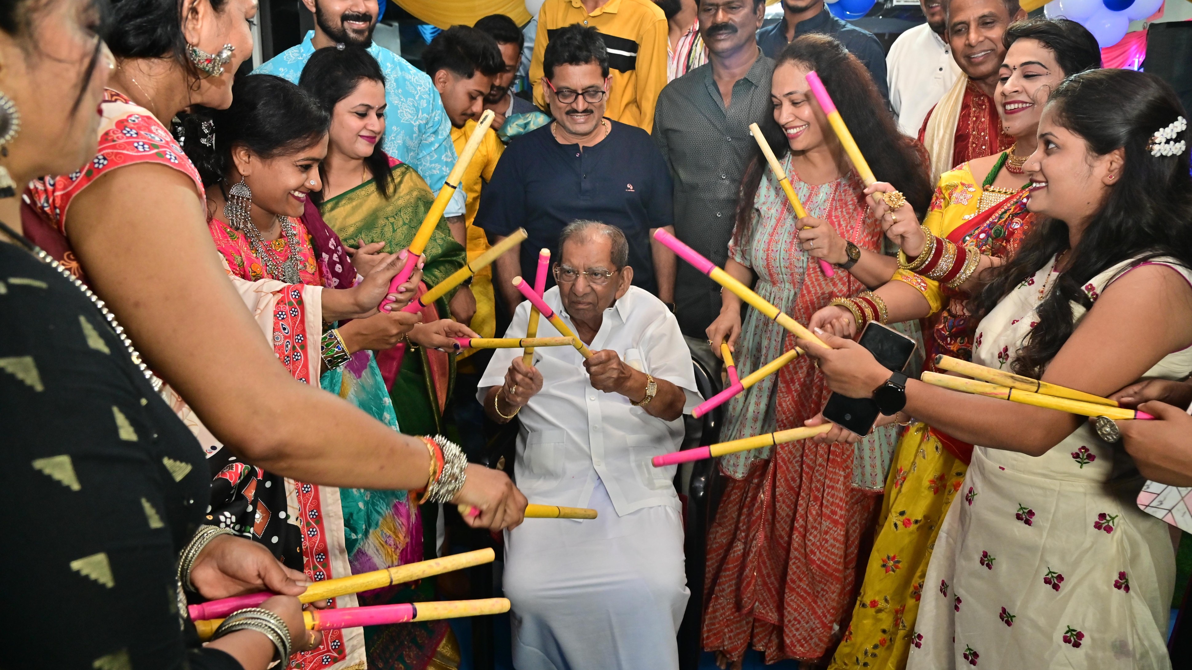 Bizman by choice, politician by chance, Shamanur Shivashankarappa leaves behind an enduring legacy