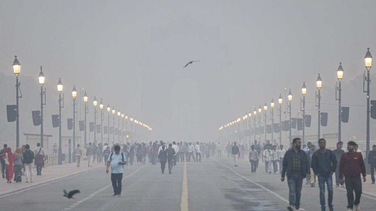 Delhi air pollution | Schools directed to shift from hybrid to online