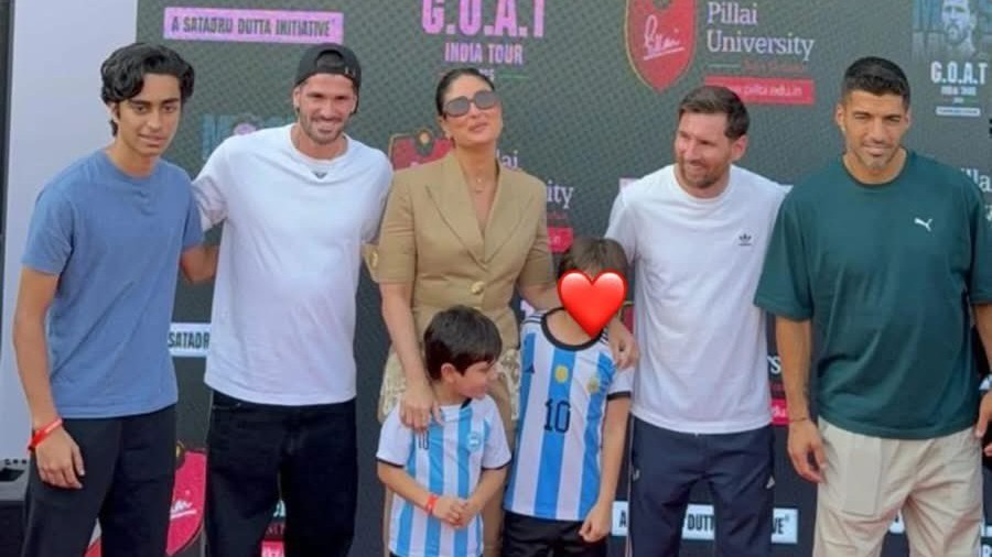 Kareena Kapoor Khan, Ajay Devgn and others meet Lionel Messi
