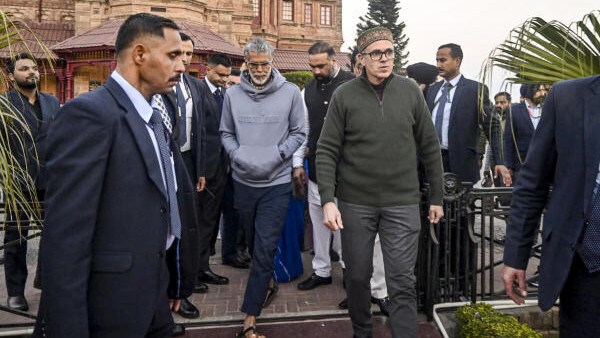 J&K CM Omar Abdullah unveils official logo of Jammu Marathon