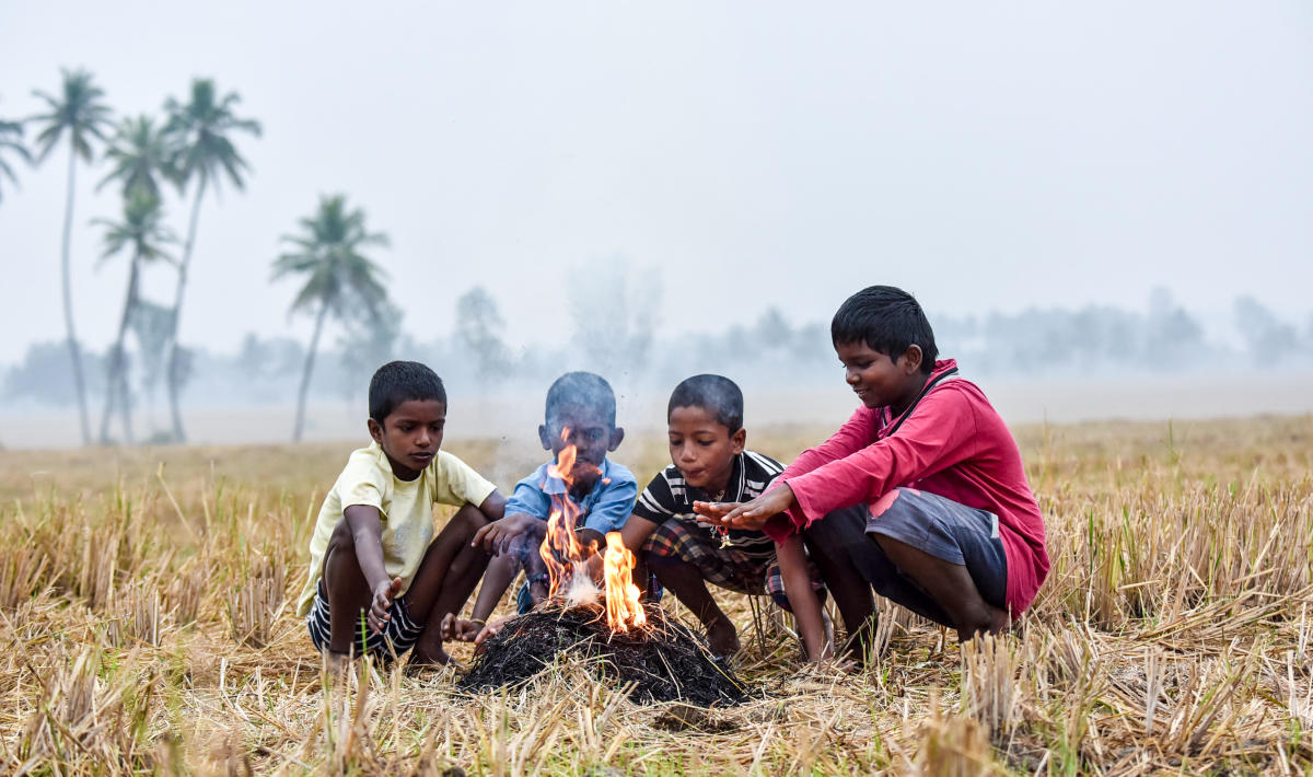 Winter chill sets in, temperature dips in heritage city Mysuru