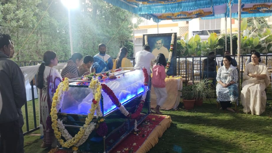 Shamanur Shivashankarappa's body reaches Davangere; last rites at 5 pm 