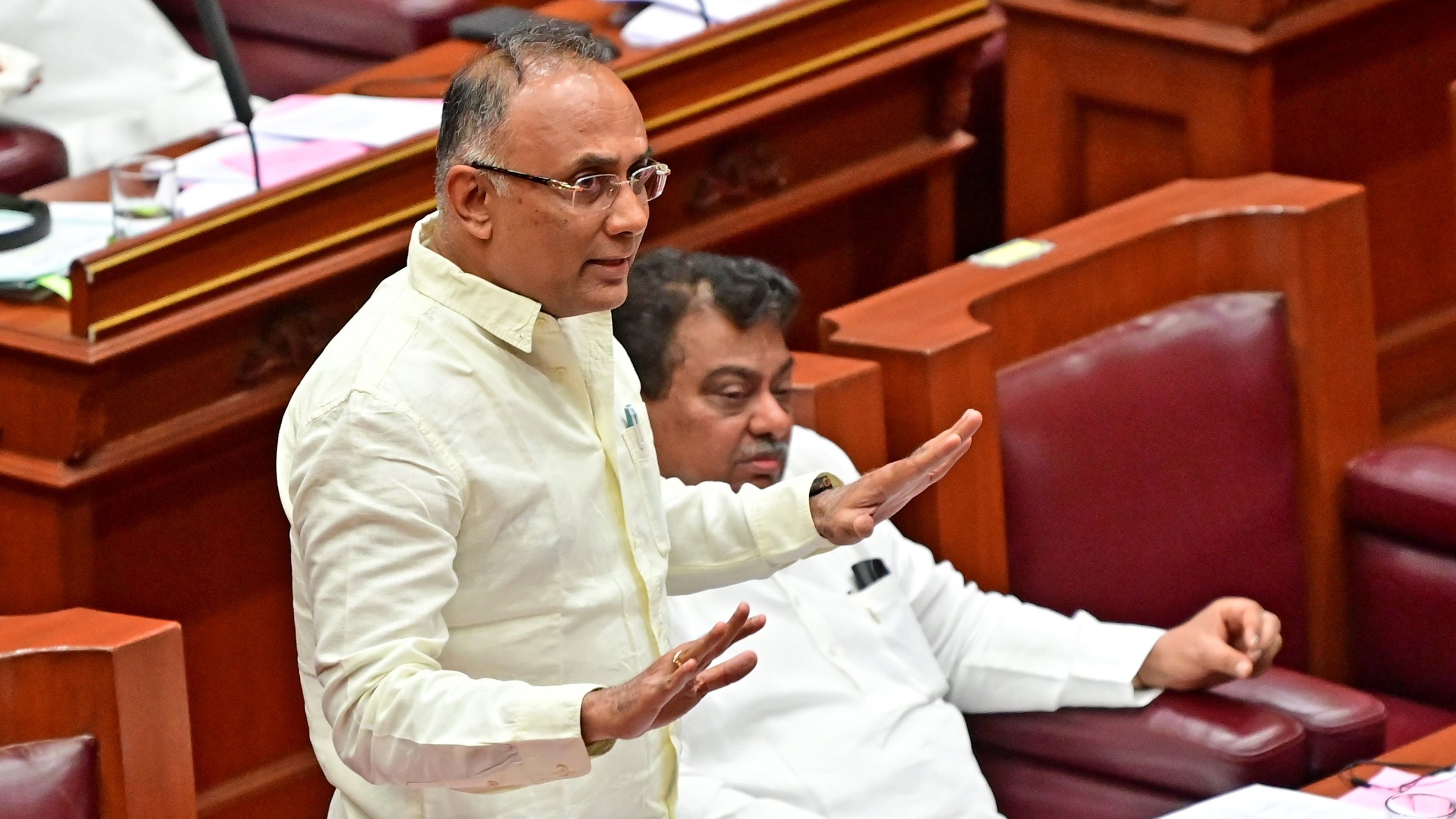 Minister Dinesh Gundu Rao calls for regulation of portable ultrasound scanning machines