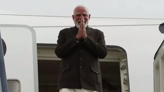 Prime Minister Narendra Modi arrives in Ethiopia