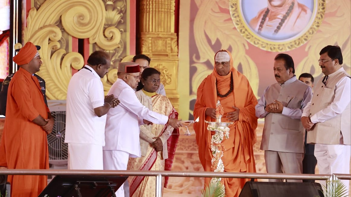 Religious mutts should inspire youths: President Droupadi Murmu