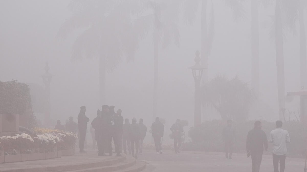 Foggy conditions affect ops at Delhi airport; 10 flights cancelled