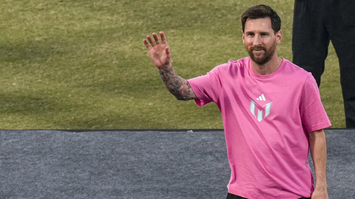 I hope football has bright future in India: Messi after 'amazing' tour