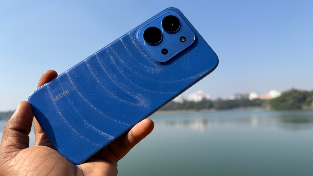 REDMI 15C Review: Solid budget phone with eye-pleasing design