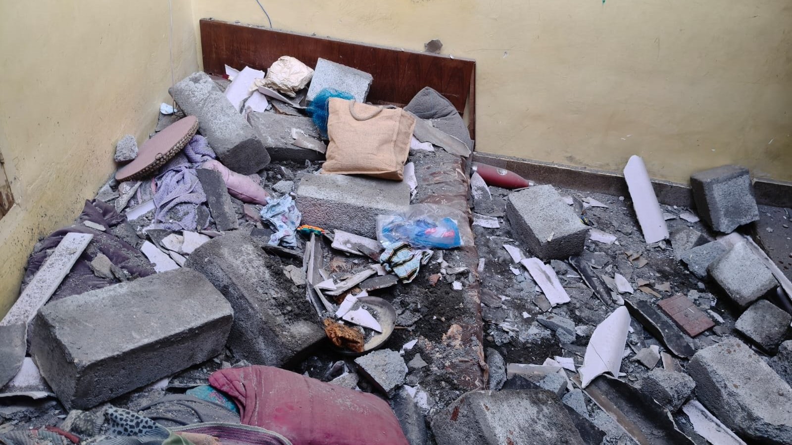 Child dies after concrete blocks fall from under-construction building in Bengaluru