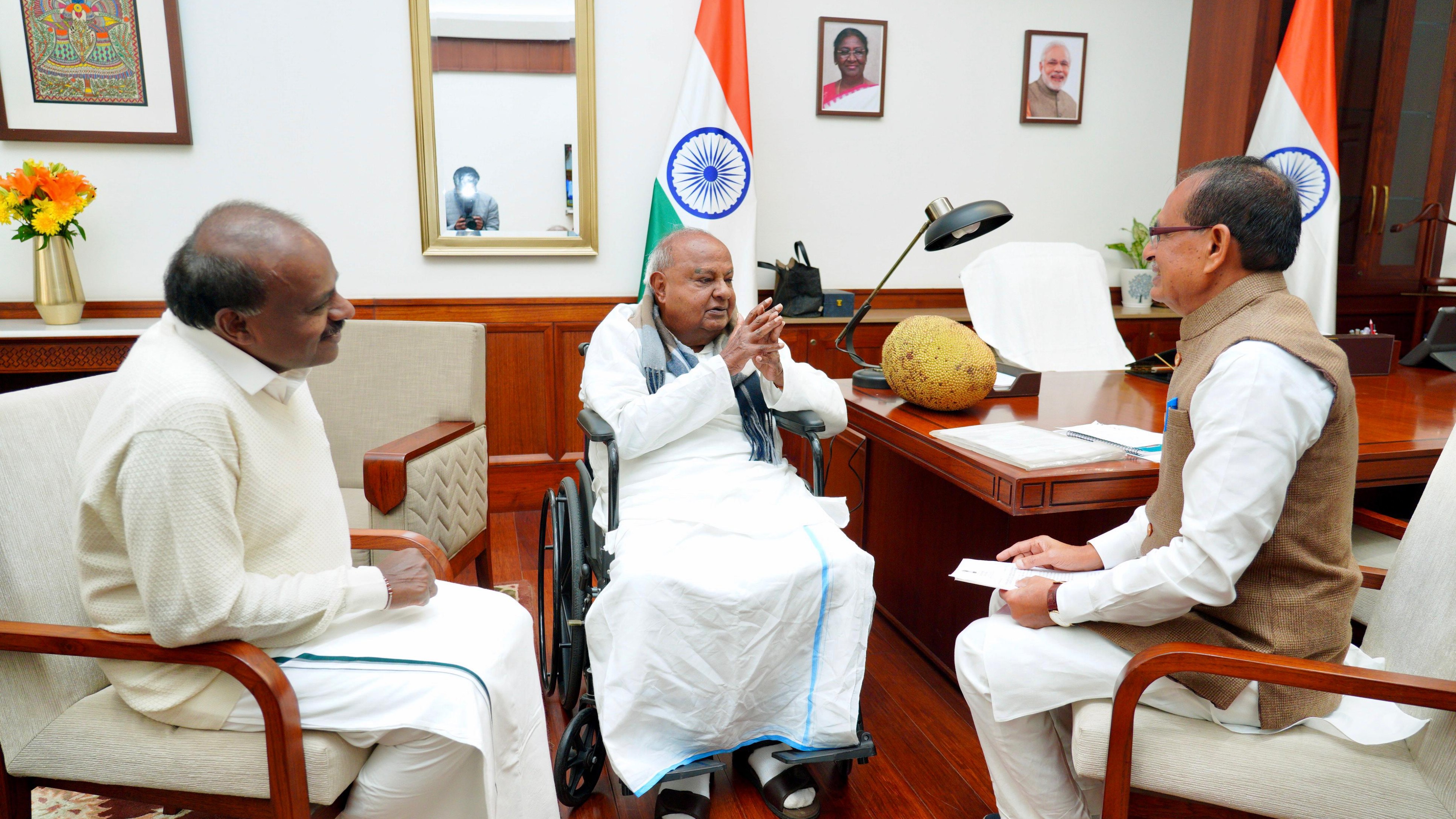 Former PM Deve Gowda urges Centre to set up National Board for tamarind, jackfruit and jamun