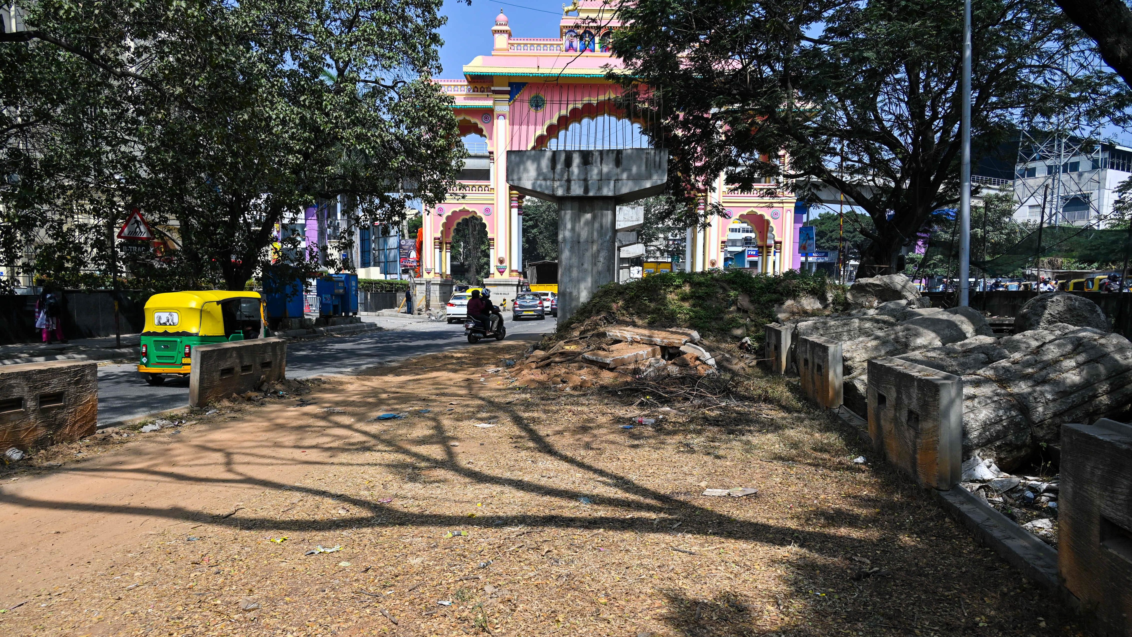 Three pillars in three years: Story of a flyover project in Bengaluru, commuters bear the brunt