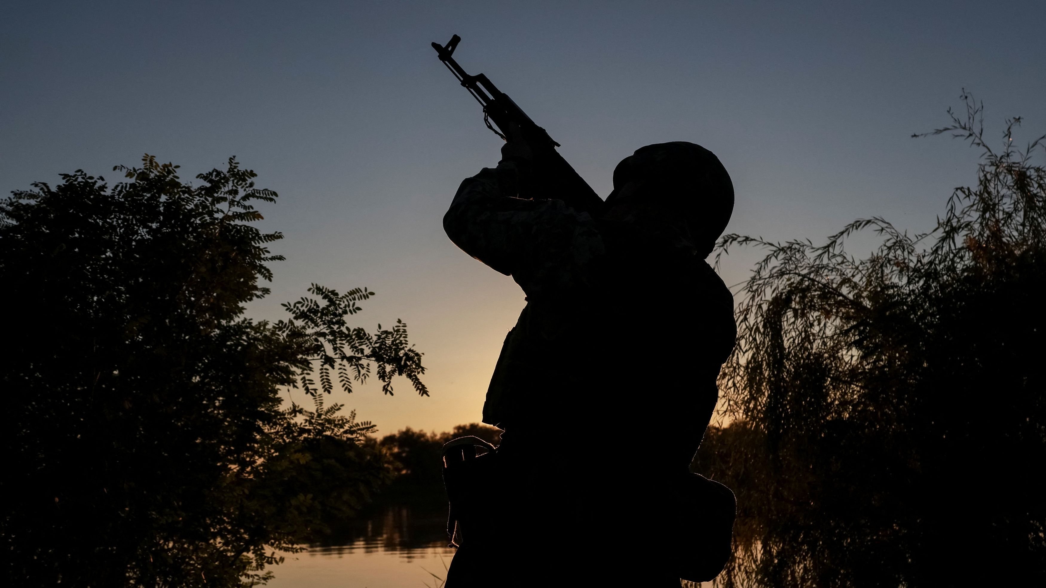 Three Jammu and Kashmir youth trapped near Ukraine border after Russian job lure, families say