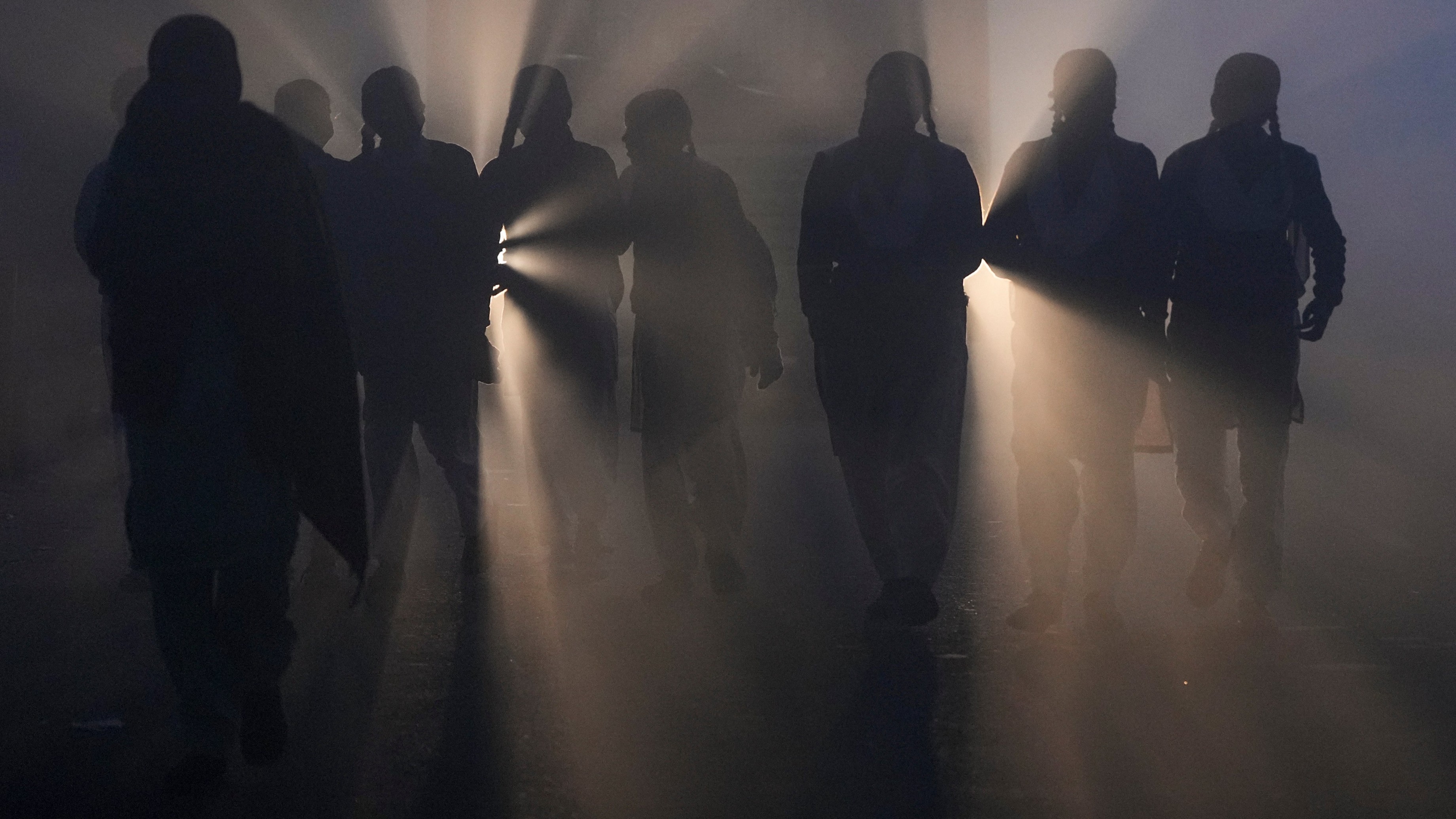 Visibility dips as Delhi-NCR faces dense fog, orange alert issued